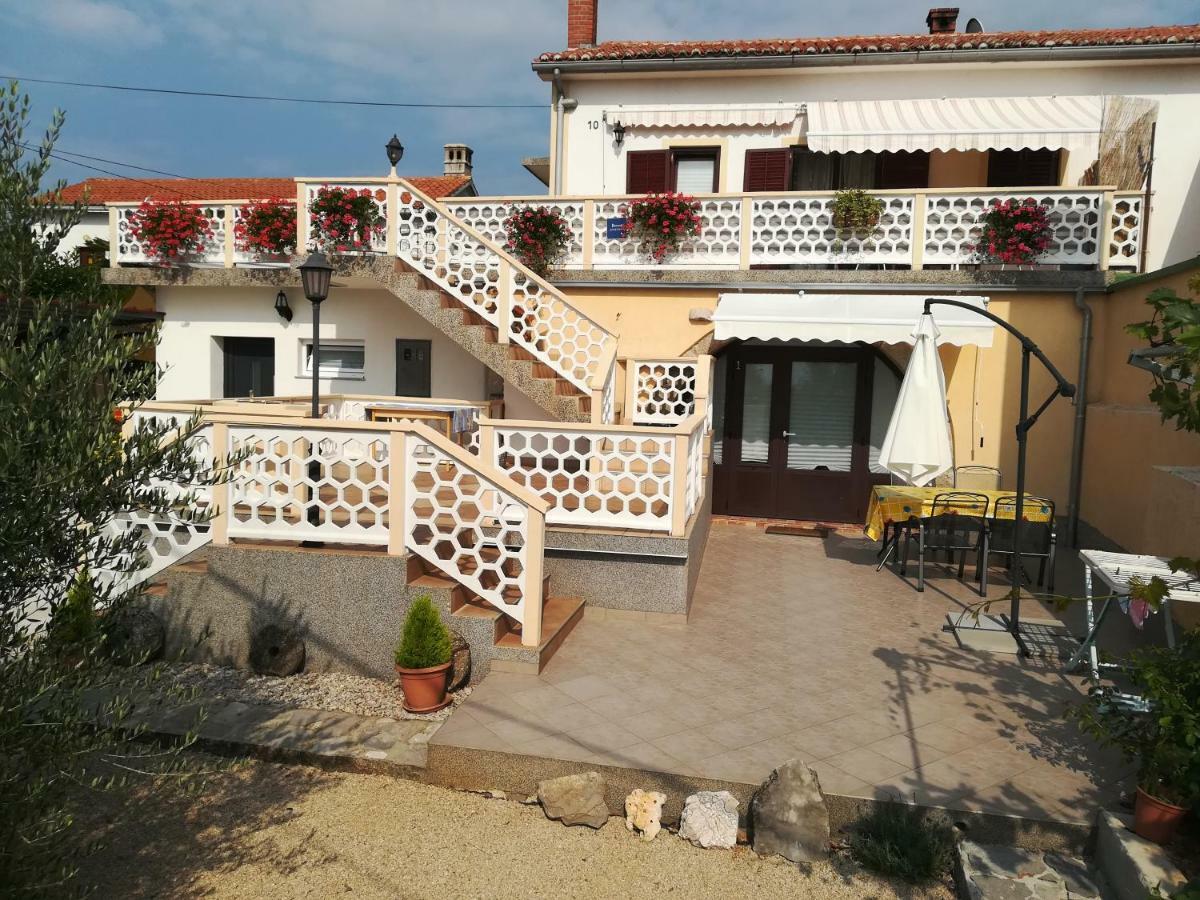 Apartmani Marija Malinska Dış mekan fotoğraf