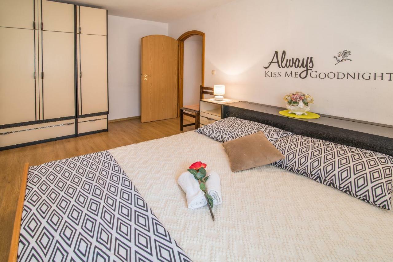 Apartmani Marija Malinska Dış mekan fotoğraf